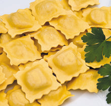 Load image into Gallery viewer, Ravioli Cutter Square
